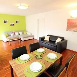 Royal Living Apartahotel