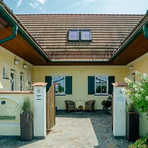 herberts-stubn.graz-austria-hotels.com/