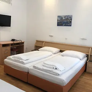 Vera Vídeň