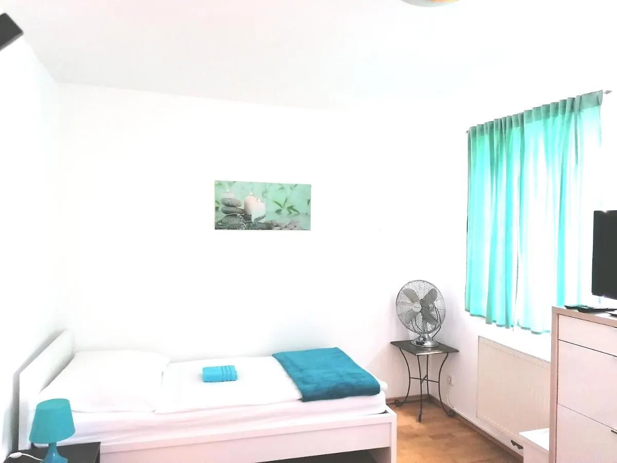 Favoriten-Rooms Vienna Austria
